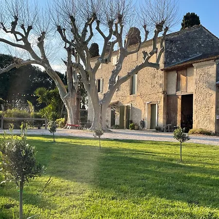 Gite Mas Provencal Tarascon Exterior foto